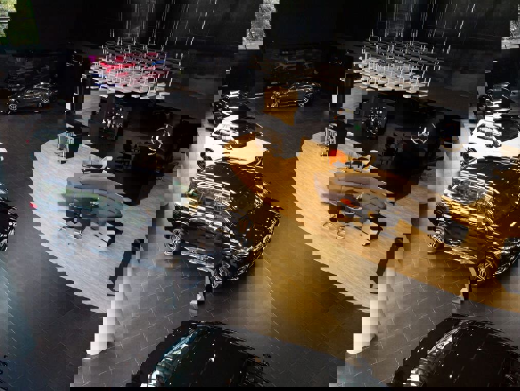 ajm-facilities-showroom