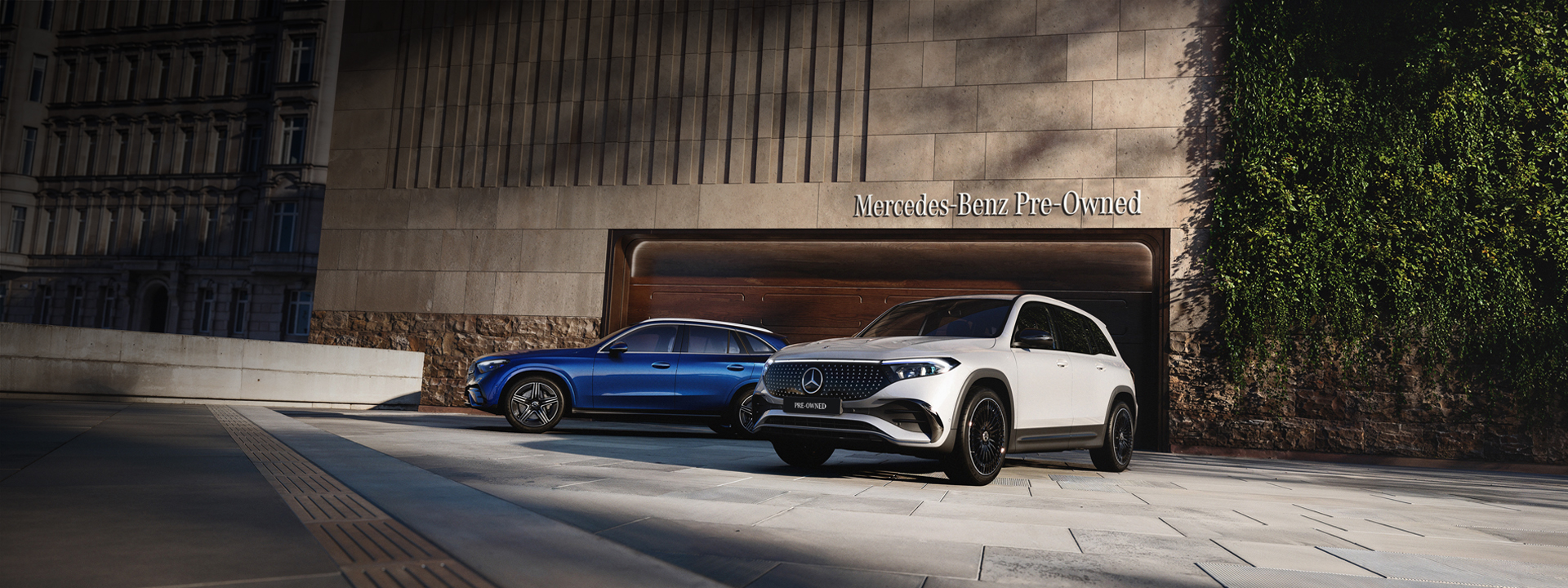 mercedes benz banner 1